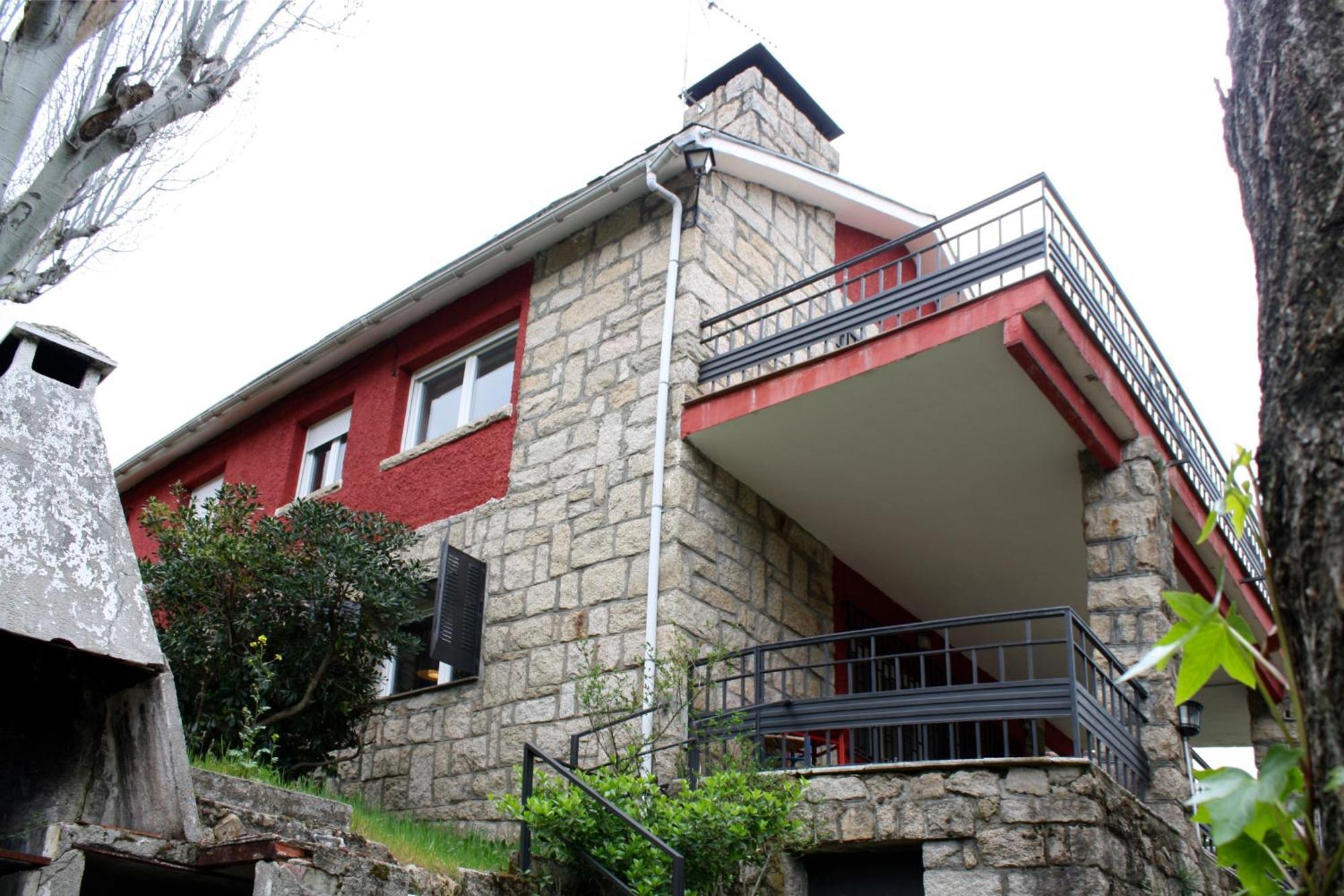 Piedra Libre Apartamentos Manzanares El Real Exterior photo
